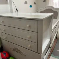 تخت کودک نوجوان|تخت و صندلی بچه|رشت, پیرکلاچای|دیوار