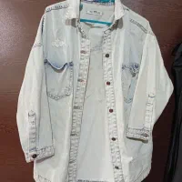 تعدادی لباس|لباس|رشت, توشیبا|دیوار