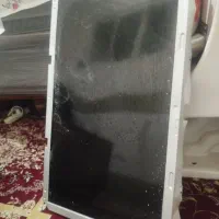 یک عدد تلویزیون شکسته فقط۳۰۰|تلویزیون و پروژکتور|قم, شاه ابراهیم|دیوار