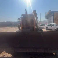 بلدوزر ۸۵ کوماتسو