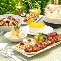 هاست،کمک آشپز و سالاد زن،وسط کار،نظافتچی و خدمات