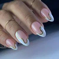 خدمات تخصصی کاشت ناخن بندرعباس