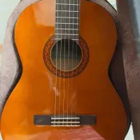 گیتار یاماها C40 اندونزی بسیار تمیز با هاردکیس