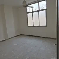 دفتر کار بالای سر مغازه|اجارهٔ دفتر کار، اتاق اداری، مطب|خمینیشهر, |دیوار