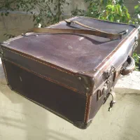 چمدان قدیمی|کیف، کفش، کمربند|تبریز, |دیوار