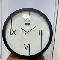 ساعت دیواری