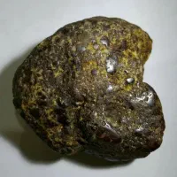 شهاب سنگ و سنگهای جواهری و کربنادو