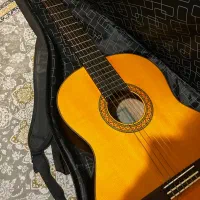 گیتار یاماها c70 سی هفتاد