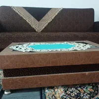 مبل کاناپه ای(تخت شو) با میزعسلی وکوسن|مبلمان خانگی و میز عسلی|خوی, |دیوار