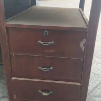 میز تحریر چوبی