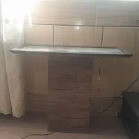 میز برای جا آینه شمعدون