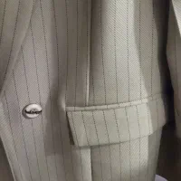 کت و شلوار سبز ملایم خوشرنگ