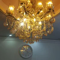 لوستر 6شاخه طلایی رنگ رنگ ثابت