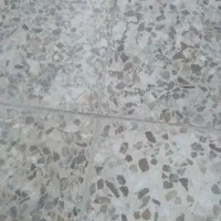 کاشی‌کاری و تعمیرات