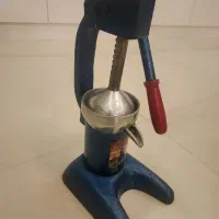 آبمیوه‌گیری دستی سنگین وزن