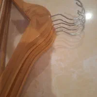 چوب لباسی چوبی وارداتی|بندرخت و رخت‌آویز|پردیس, فاز ۱۱|دیوار