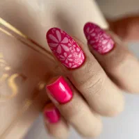 خدمات زیبایی ناخن پیرسینگ میکروبلیدینگ