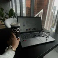 فروشنده خانم یا آقا