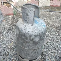 کپسول گاز همراه با ریگلاتوروفشارقوی