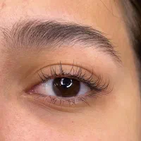 تخفیف استثنایی روز زن اکستنشن مژه و لیفت