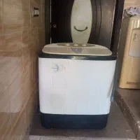 لباسشویی دوقلو پاکشوما ۷ کیلوگرم سالم در حال کار