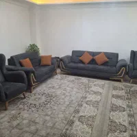 فروش مبل دست دوم با میز عسلی در حد نو