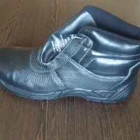 کفش ایمنی|کیف، کفش، کمربند|لنجان, |دیوار