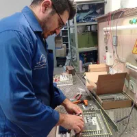 برقکار جزئی و کلی مسکونی و صنعتی