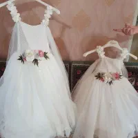 دو عدد لباس عروس و یک دست لباس ورزشی بچه گانه