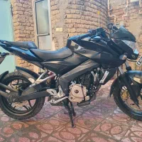 موتور ان اس ۲۰۰ سی سی|موتورسیکلت|کنگاور, |دیوار