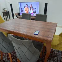 میز ناهارخوری