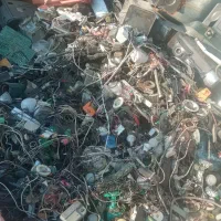 ضایعات آهن آلات و میلگرد..|عمده‌فروشی|شیراز, ستارخان|دیوار