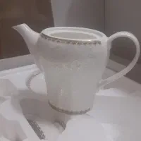 سرویس صبحانه خوری ۱۷ پارچه کاملا نو