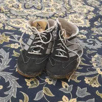 کفش ولباس کشتی