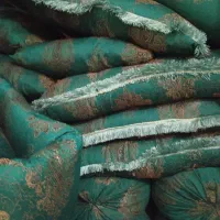 کناره وپشتی. وبالشت