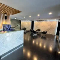 ۱۳۸ متر فول امکانات در بهترین لوکیشن منطقه