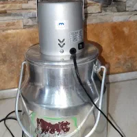 دوغ زن برقی