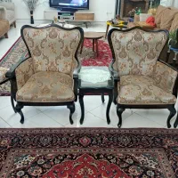 مبل ۷ نفره کلاسیک فرانسوی + ۲ میزبان|مبلمان خانگی و میز عسلی|کرج, عظیمیه|دیوار