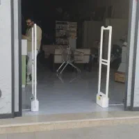 گیت اونیکس لیبل دزدگیرلوازم ارایشی تحریر تگ پلاسکو