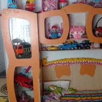 تخت وکمد کودک