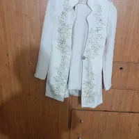 کت و شلوار با زیر سه تیکه