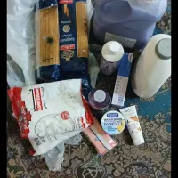 یک عدد روغن 5 کیلویی قو و مواد شوینده