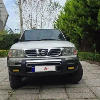 نیسان پیکاپ ۸۶