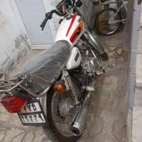 موتورسیکلت فروشی