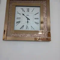 ساعت دیواری