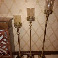 شمعدان کنار سالنی