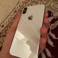 ایفون xs