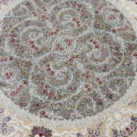 فرش گرد ۱۵۰ فیلی کرم ۱۲۰۰. شانه|فرش|قزوین, |دیوار