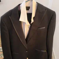 کت وشلوار سایز مدیوم lc man