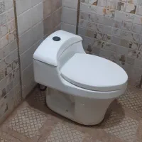 توالت فرنگی خیلی کم‌ استفاده شده